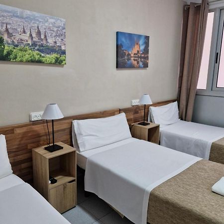 Hostal Elkano Барселона Экстерьер фото