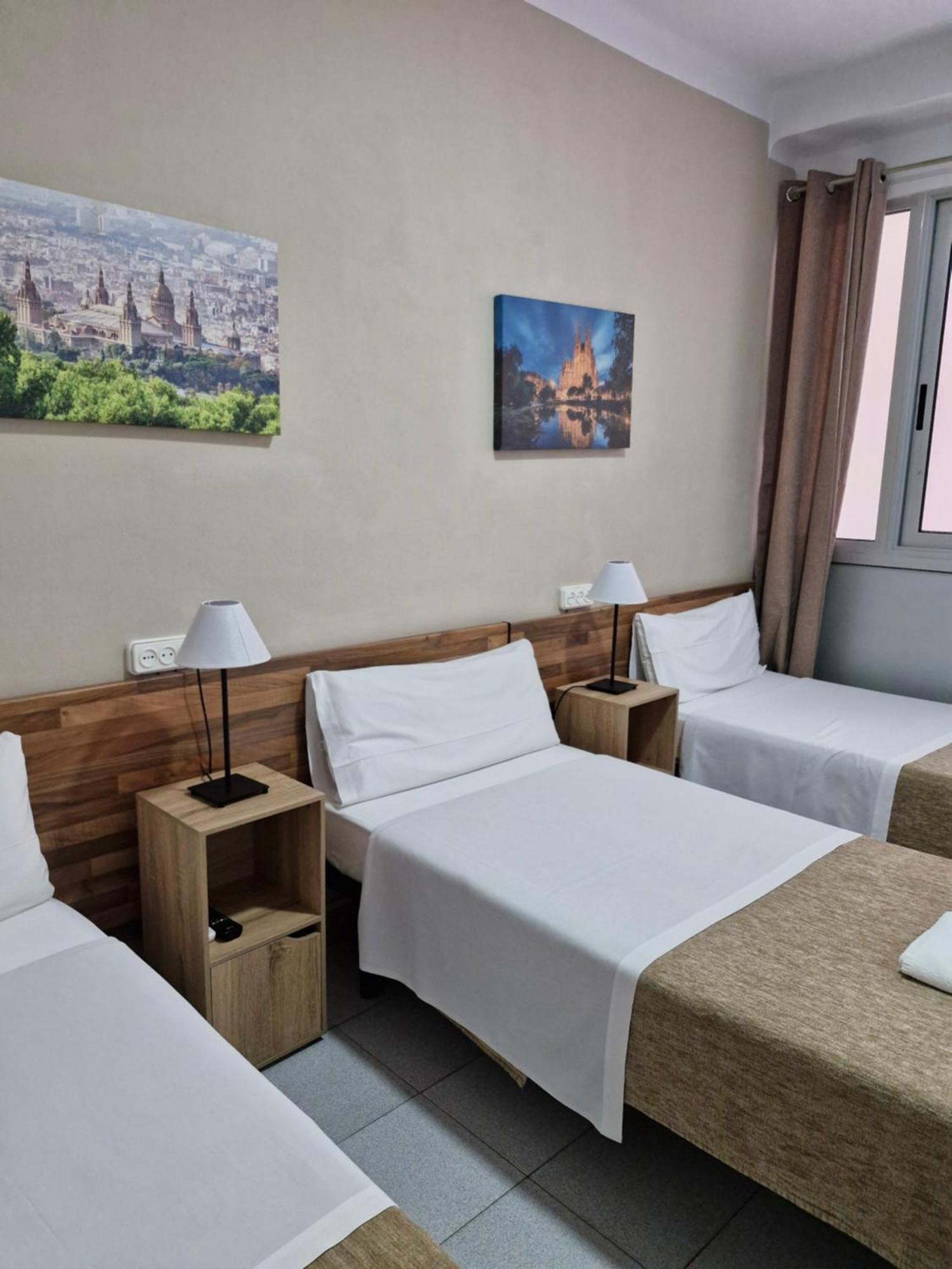 Hostal Elkano Барселона Экстерьер фото